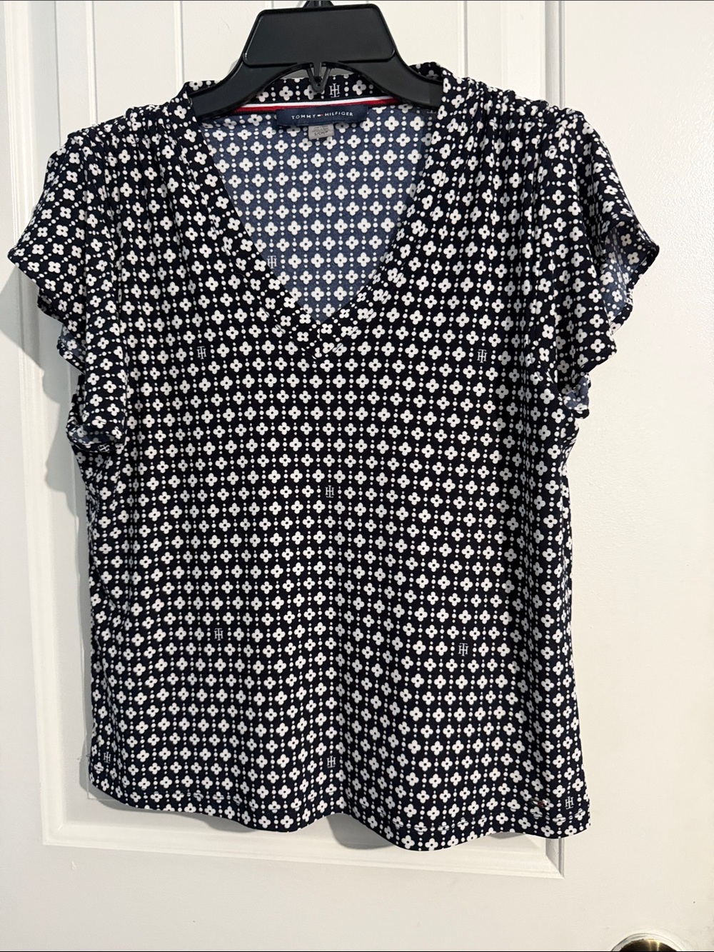Tommy Hilfiger Navy and White Geometric V-Neck Flutter Sleeve Blouse